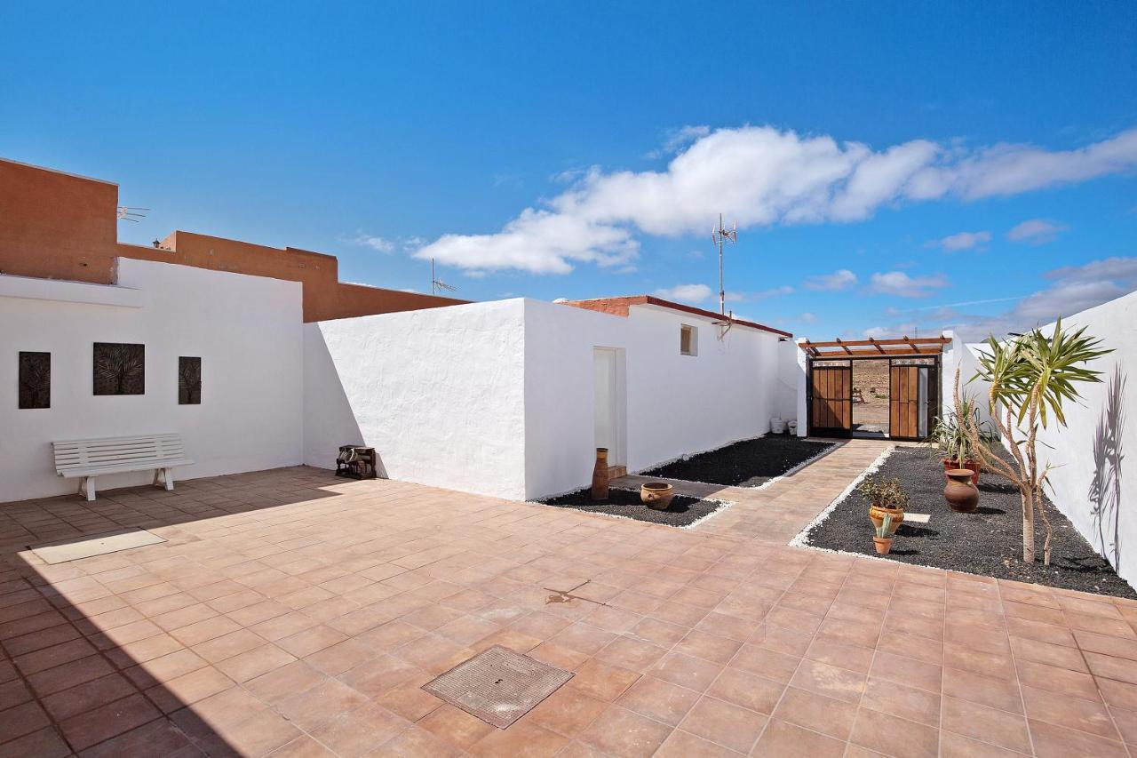 Вилла Casa Vieja Пуэрто-дель-Росарио Экстерьер фото
